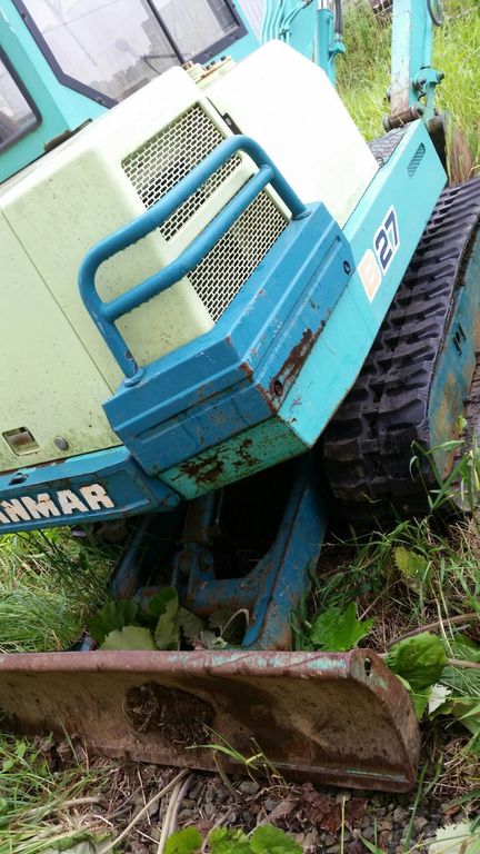 Części zamienne Yanmar 3TNC80 z maszyn budowlanych